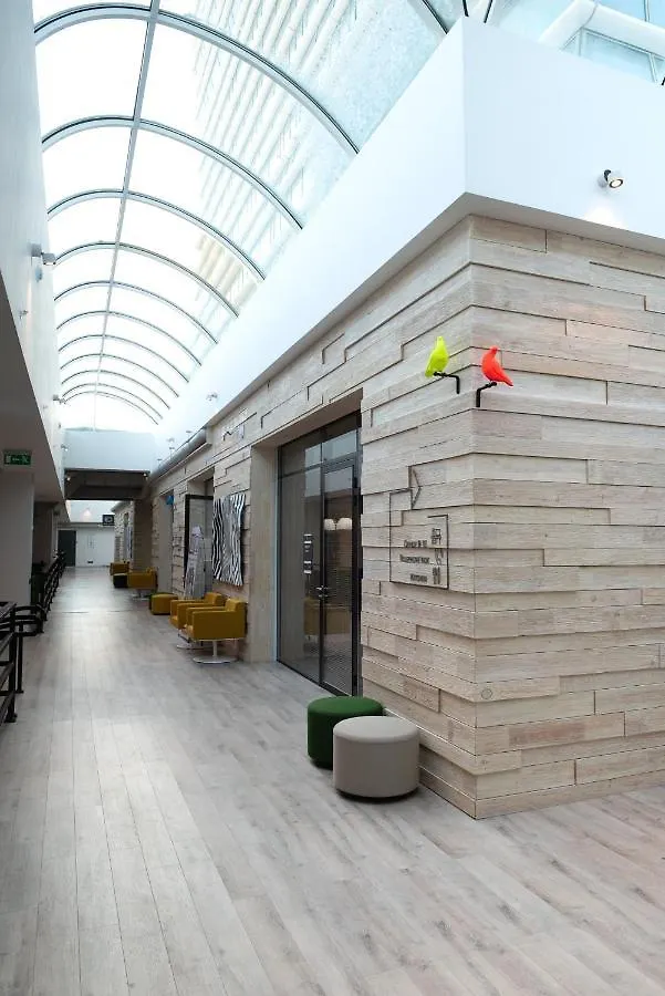 Hotel kapsułowy IQ Coworking Hotel Astana
